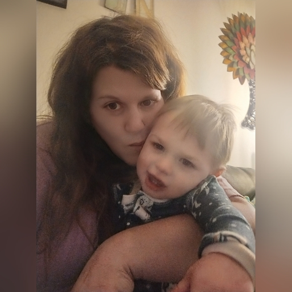 Meet your Posher, Laura - Picture 12 of 16